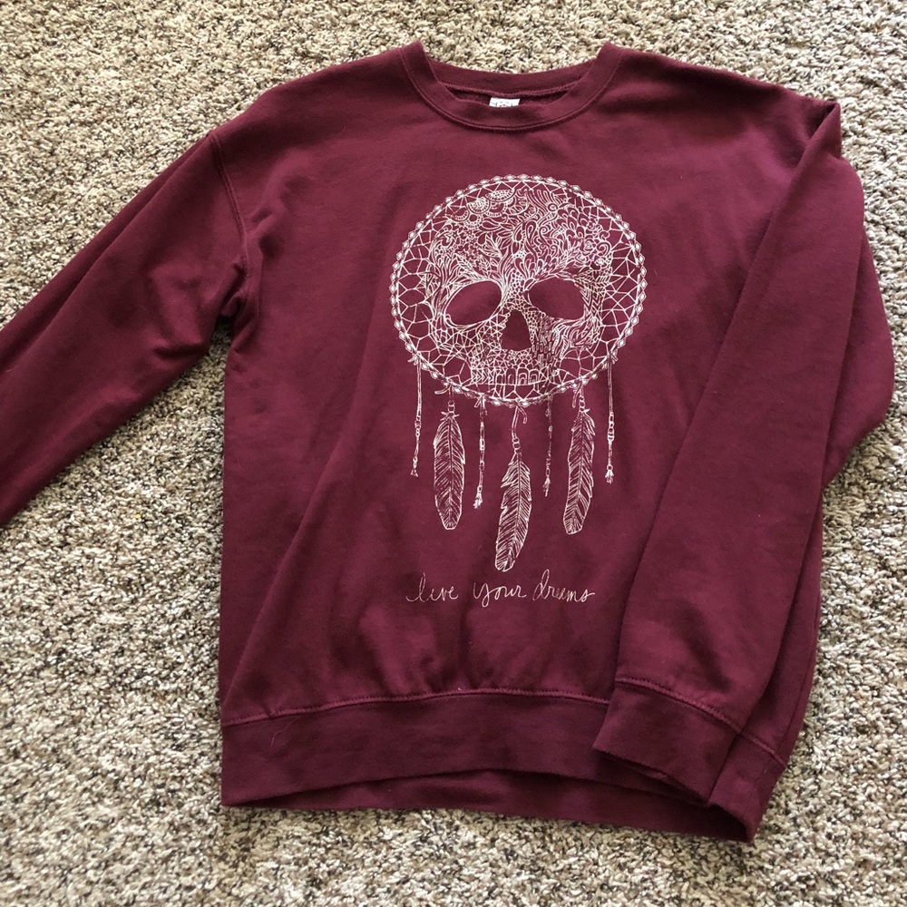 Maroon dream catcher crew neck